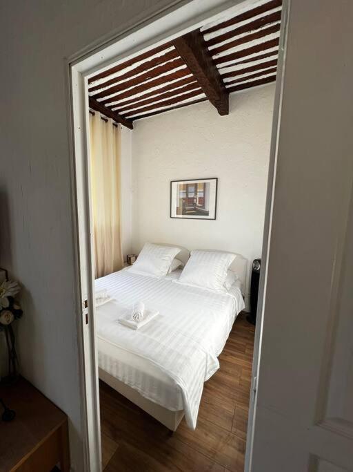 Old Antibes, One Bed App, In Front Of The Port! Leilighet Eksteriør bilde