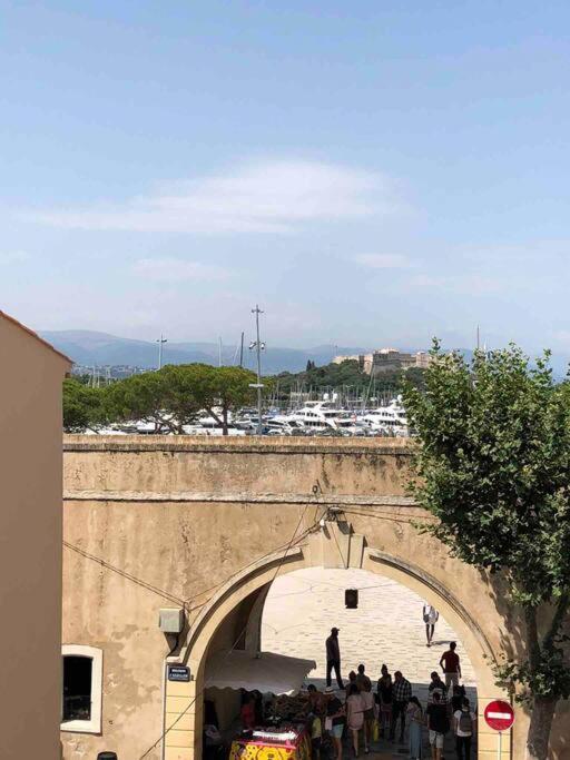 Old Antibes, One Bed App, In Front Of The Port! Leilighet Eksteriør bilde